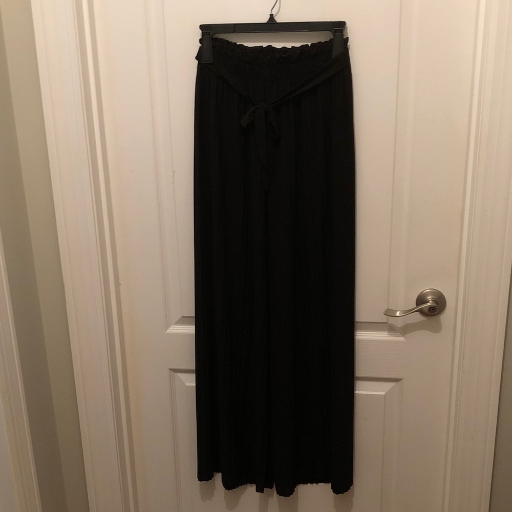 Black Wide-Leg Pants